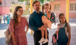 Padre no hay más que uno 4. Campanas de boda