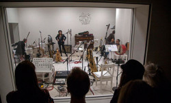 PJ Harvey: A Dog Called Money
