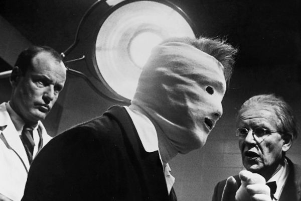 Plan diabólico foto crítica.