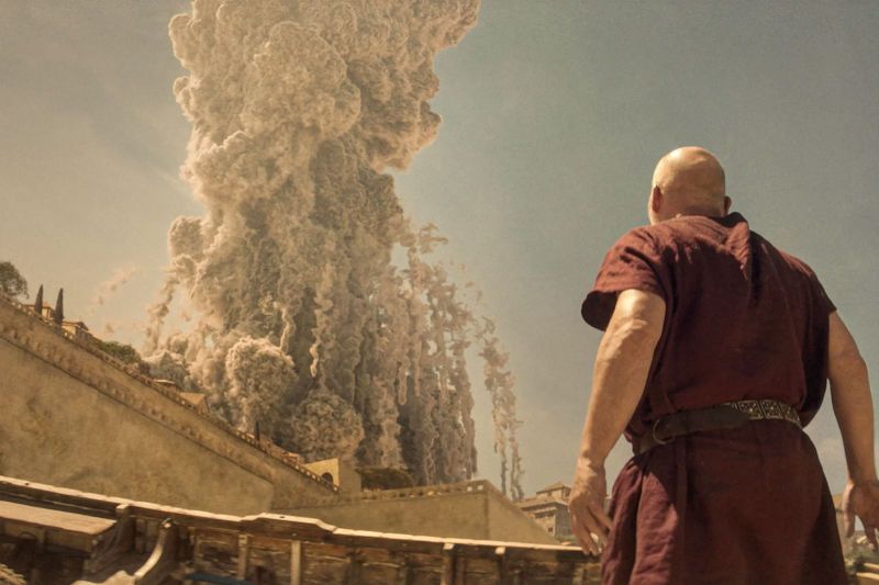 Pompeya: Antes del desastre, con Tom Hiddleston foto crítica.