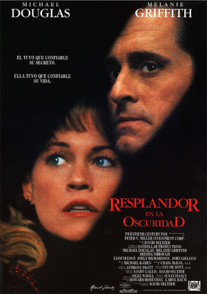 Resplandor en la oscuridad (1992)