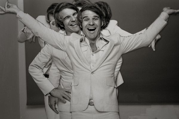 ¡Steve! (Martin): Un documental en 2 partes foto crítica.