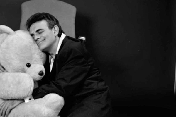 Terenci: La fabulación infinita foto crítica.