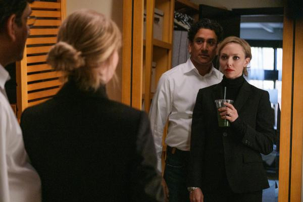 The Dropout: Auge y caída de Elizabeth Holmes foto crítica.