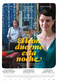 El león duerme esta noche (2017)