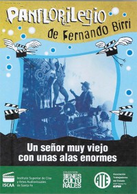 Un señor muy viejo con unas alas enormes