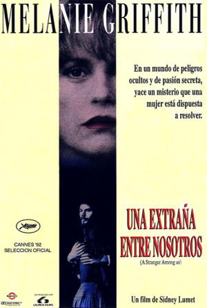 Una extraña entre nosotros (1992)