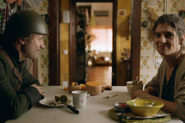 Viaje a alguna parte foto crítica.