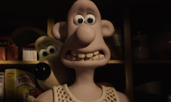 Wallace y Gromit: La venganza se sirve con plumas