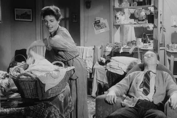 Woman in a Dressing Gown foto crítica.