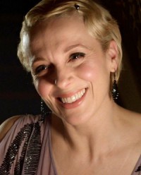 Amanda Abbington