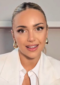Ana Mena