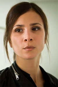 Aylin Tezel