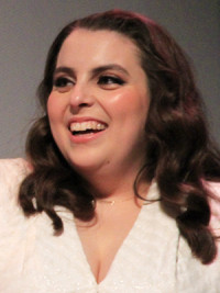 Beanie Feldstein