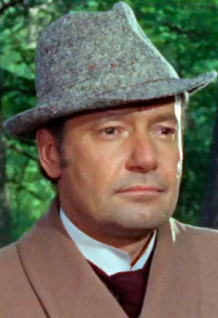 Charles 'Bud' Tingwell