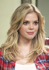 Dreama Walker