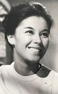France Nuyen