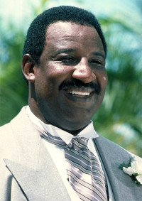 Frank McRae