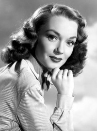 Gloria Henry