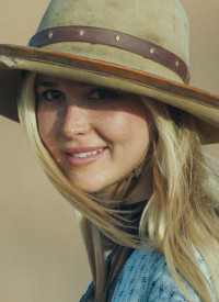 Isabel May