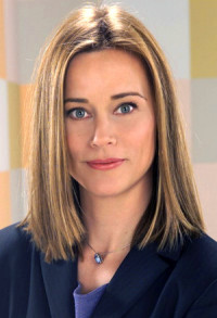 Jayne Brook