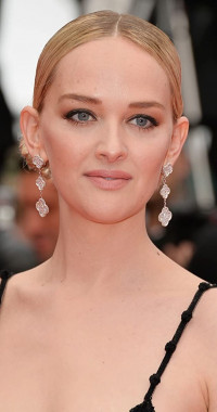 Jess Weixler