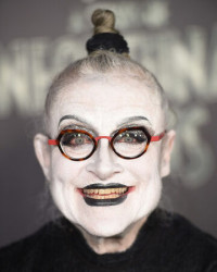Joyce Robbins