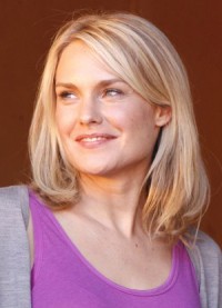 Laura Allen