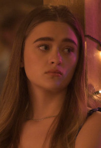 Lizzy Greene