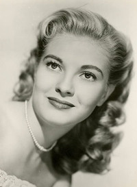 Lori Nelson