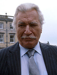 Nigel Davenport