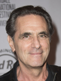 Robin Thomas