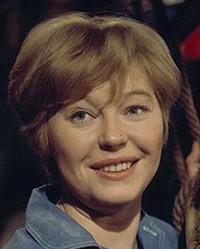 Rosemary Leach