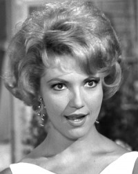 Ruta Lee