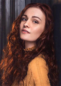 Sophie Skelton