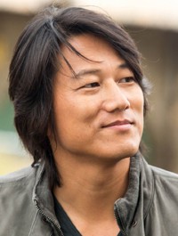 Sung Kang