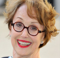 Una Stubbs