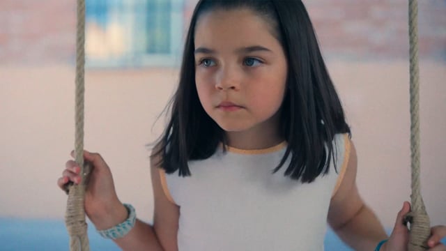 La niña de la cabra