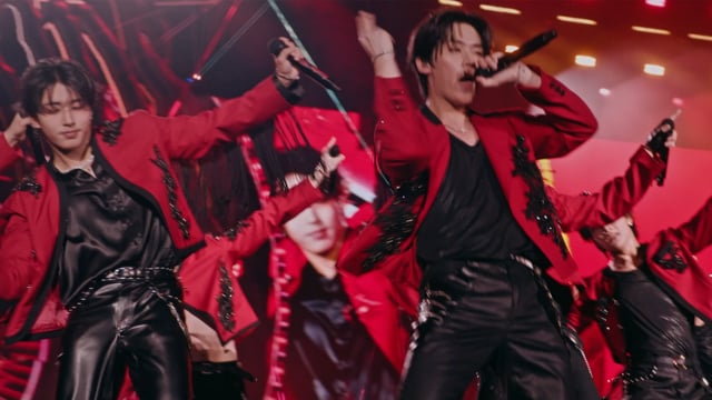 Stray Kids: The dominATE Experience