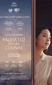 Pálida luz en las colinas